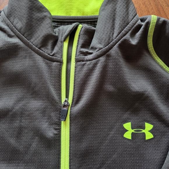 Under Armour Charcoal and Lime Green Half-Zip Pullover - Picture 2 of 4